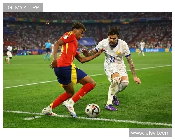 足球明星成长之路：挑战升级，成就你的足球传奇梦想