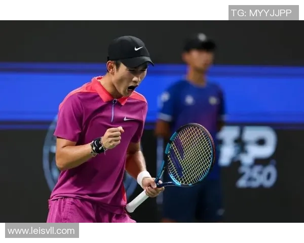 成都网球队荣登全国网球配合排行榜第七名展现实力与团队精神